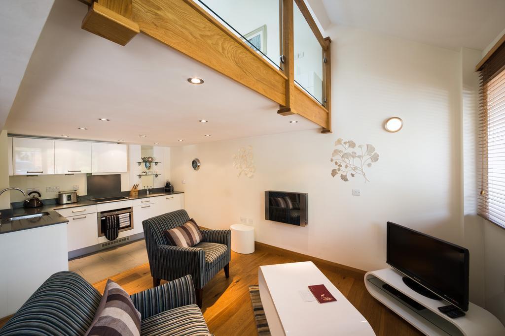Ashbrook Lets Apartments Blewbury ภายนอก รูปภาพ